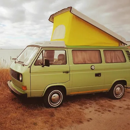 Campeggio L'île Aux Combis Vw Combi 4 à 6 Places Aménagé Et équipé Confort
